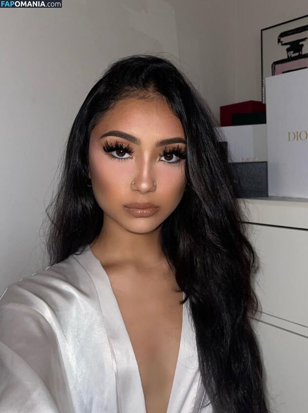 777ELARA / elara777 / uilaanii Nu OnlyFans  Photo fuitée #156