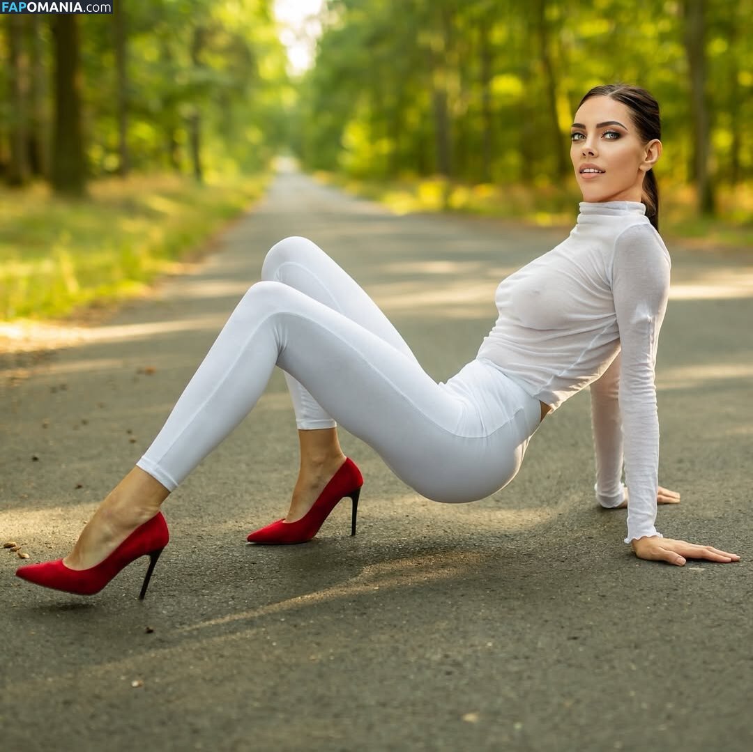 electric_miss / electric_miss_ / electric_miss_more Nu OnlyFans  Photo fuitée #16