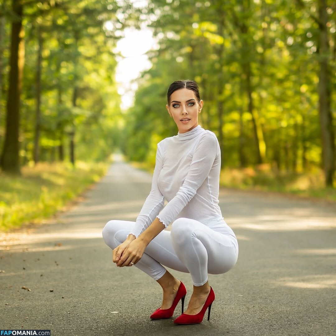 electric_miss / electric_miss_ / electric_miss_more Nu OnlyFans  Photo fuitée #17