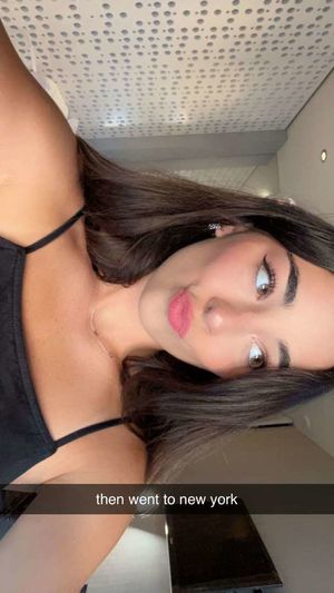 Elena Arenas
