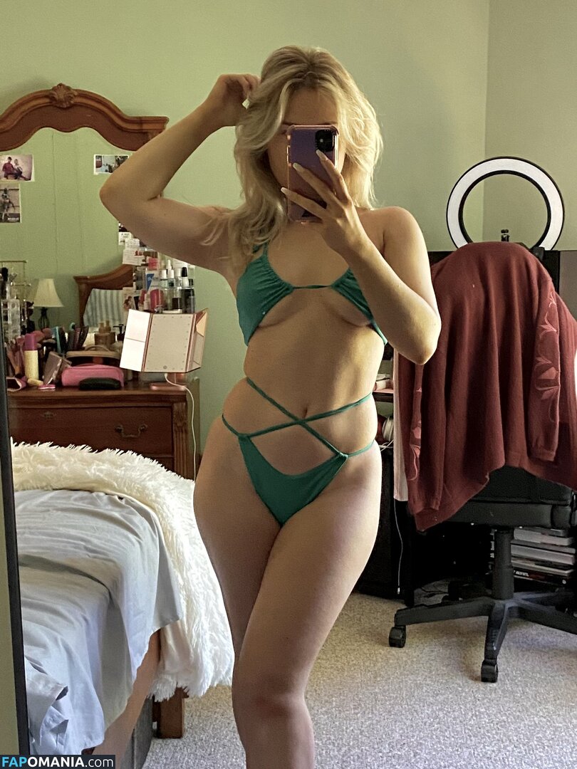 Elena Strikes / elena_strikes Nu OnlyFans  Photo fuitée #149