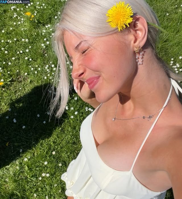 Elena Zoe / elena.zbt Nu OnlyFans  Photo fuitée #15