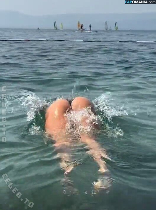 Eleni Rittmann / elenirittmann Nu OnlyFans  Photo fuitée #9