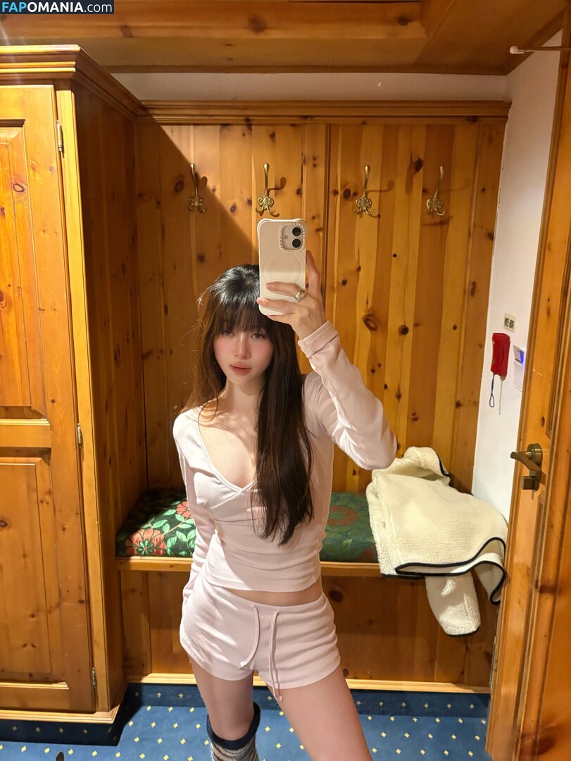 elfin_prairie Nu OnlyFans  Photo fuitée #14