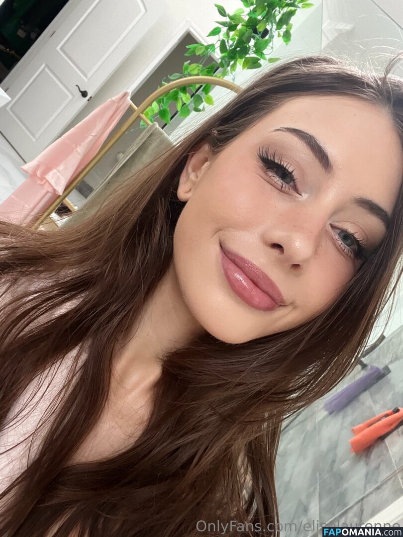Elise Laurenne / Ellie / eliselaurenne / https: Nu OnlyFans  Photo fuitée #860