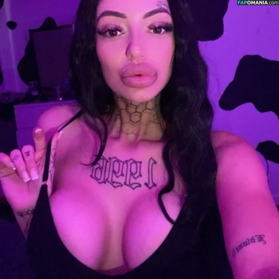 Elise Warren / ellwarrenx / https: Nu OnlyFans  Photo fuitée #1