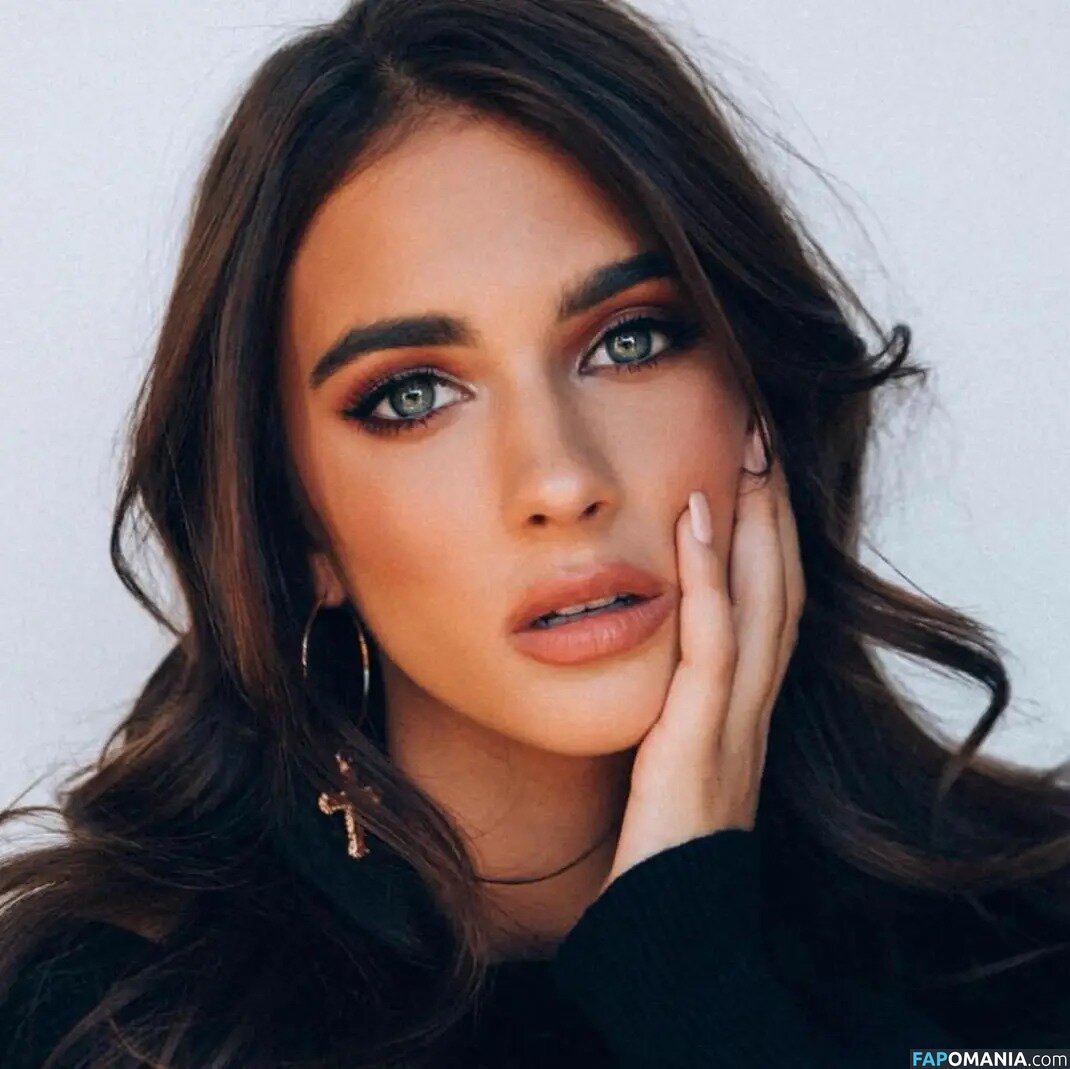 Elisha & Renee Herbert / elisha__h Nu OnlyFans  Photo fuitée #202