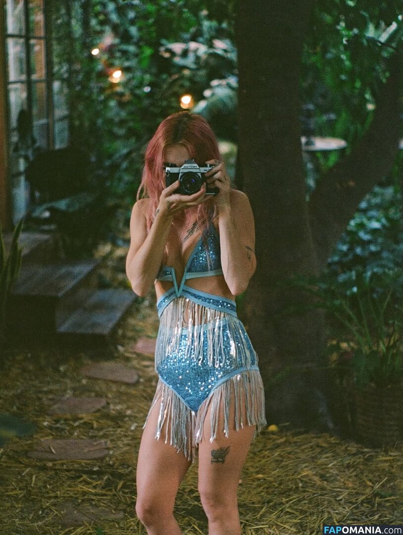 ElIZAGRACEMUSIC / Eliza Grace / elizaxograce / iamelizagrace_ Nu OnlyFans  Photo fuitée #96