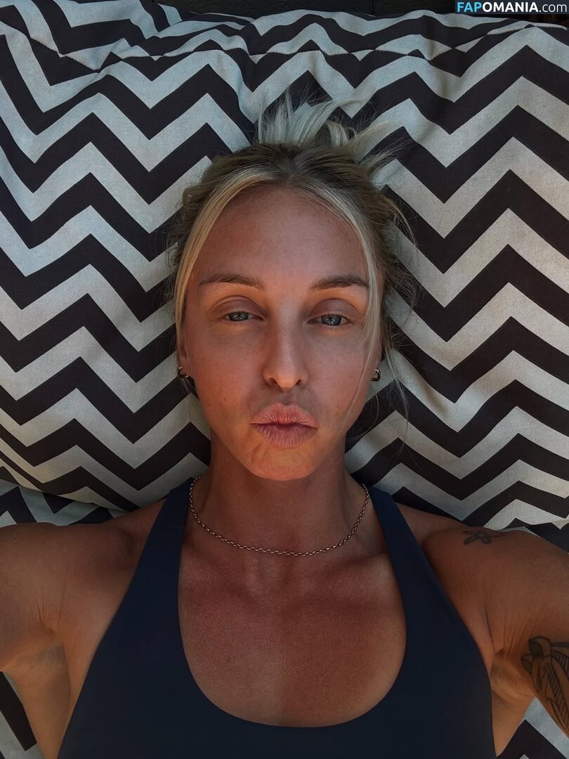 Elizabeth Clay / Liz Clay / lizclay_ Nu OnlyFans  Photo fuitée #9