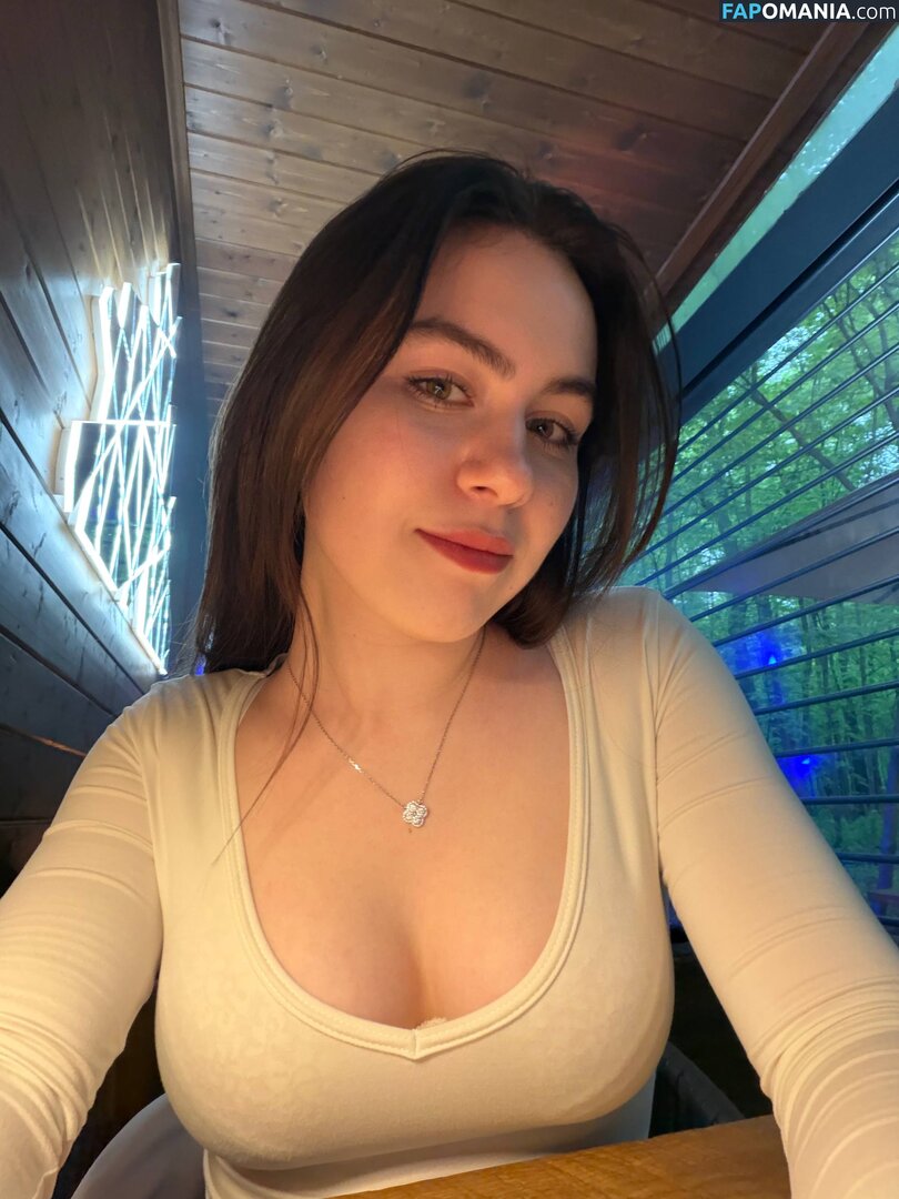 Elizaveta Petrova / _petrova_007 Nu OnlyFans  Photo fuitée #1