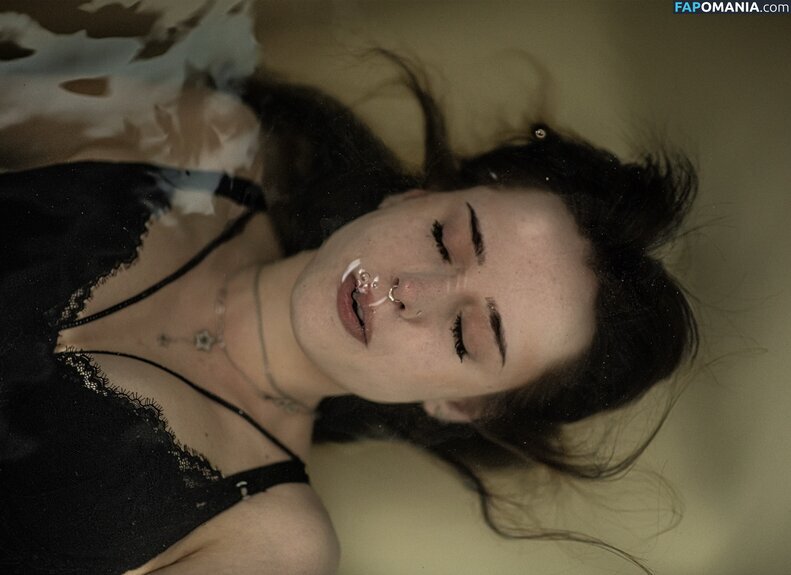 elizxaq / fakediosa Nu OnlyFans  Photo fuitée #2