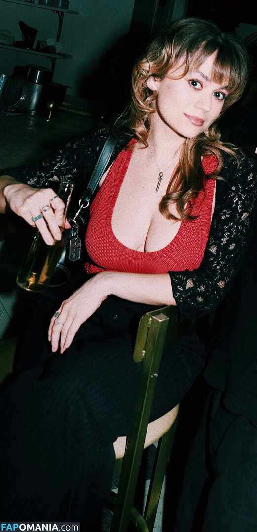 Ella Ballentine / ellaballentine Nu OnlyFans  Photo fuitée #6