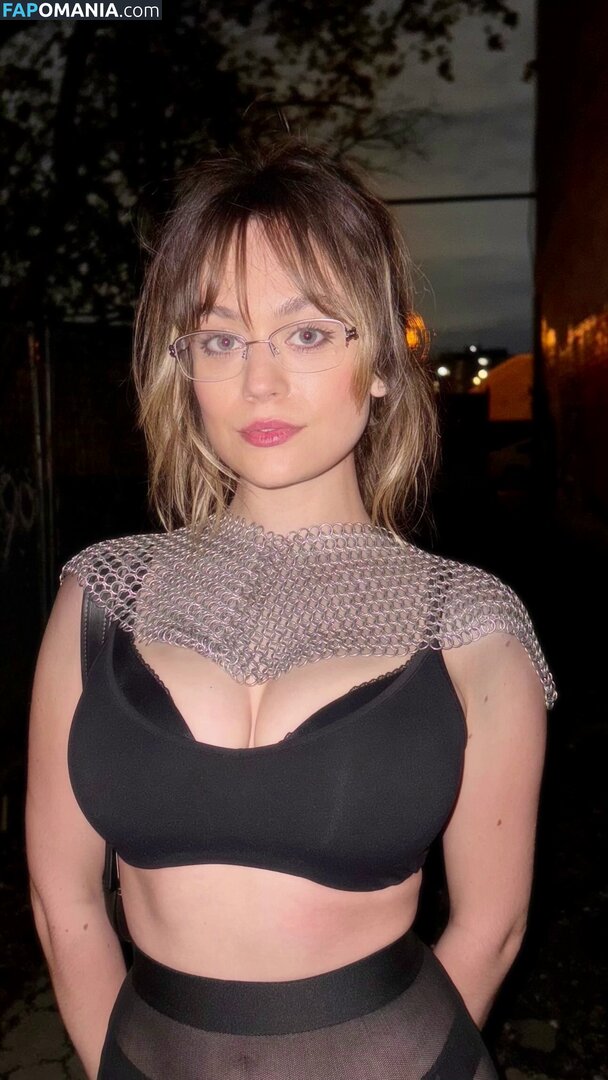 Ella Ballentine / ellaballentine Nu OnlyFans  Photo fuitée #7