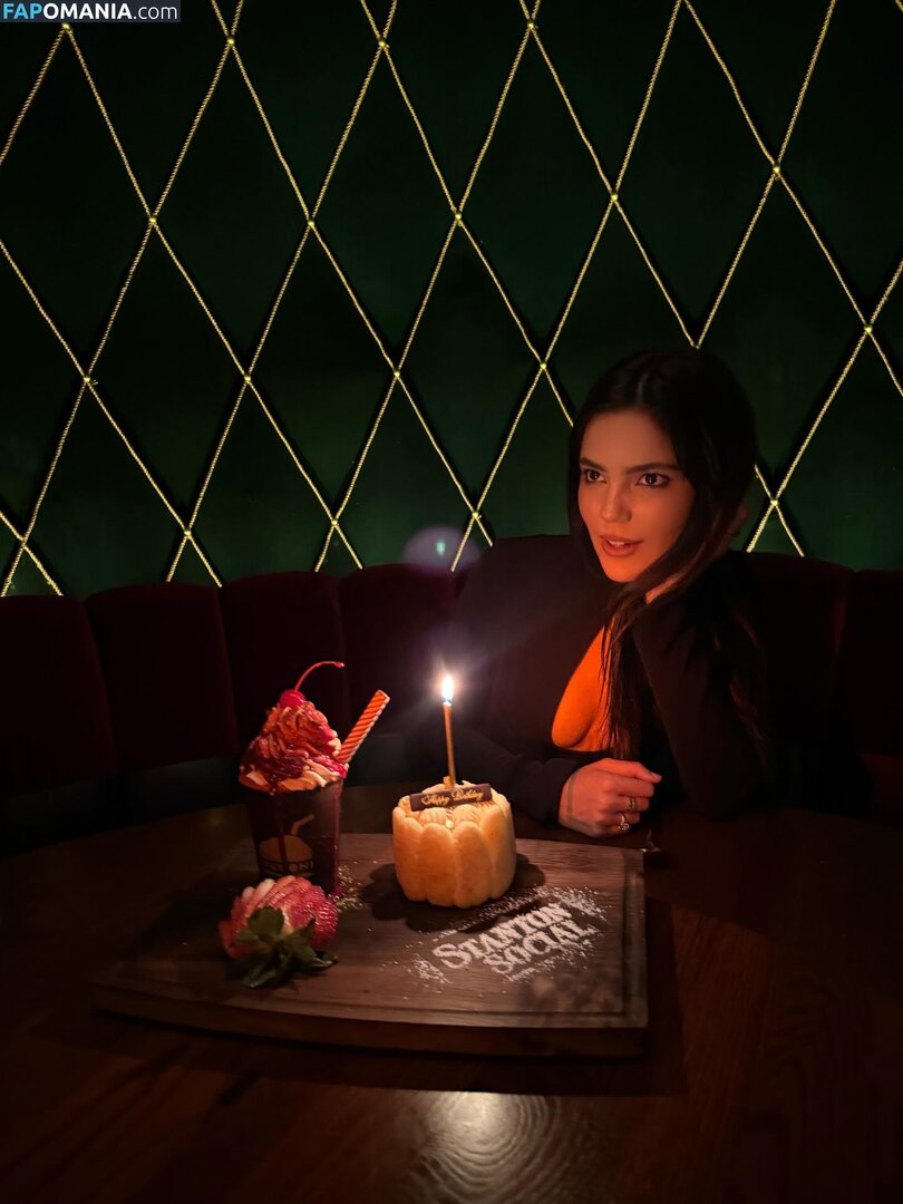 Ella Mendelsohn / ellamendelsohn Nu OnlyFans  Photo fuitée #445