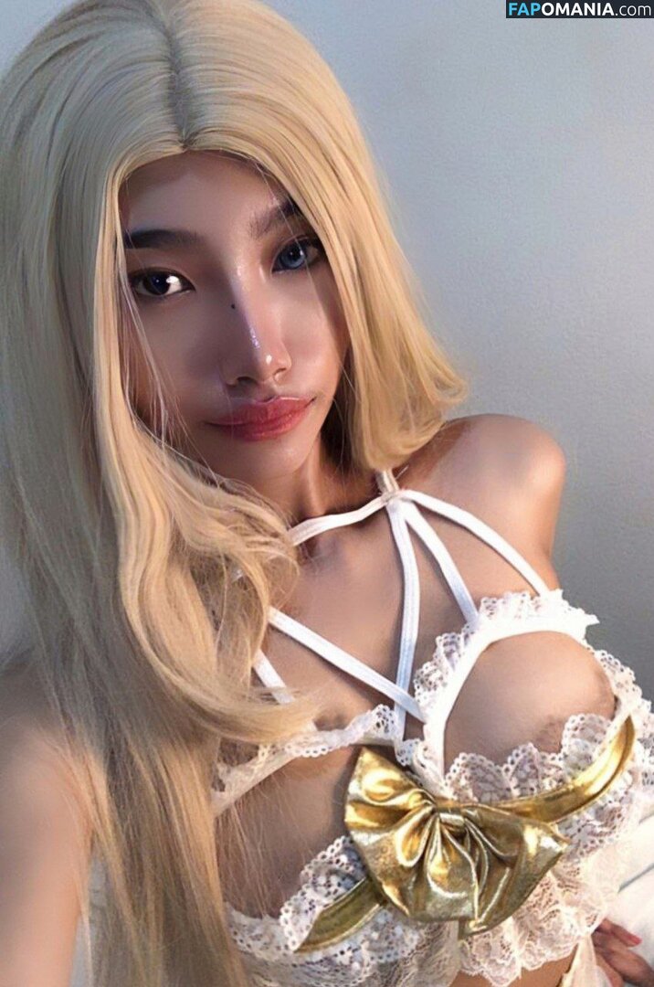 Ellacos / june_likeamonth Nu OnlyFans  Photo fuitée #34