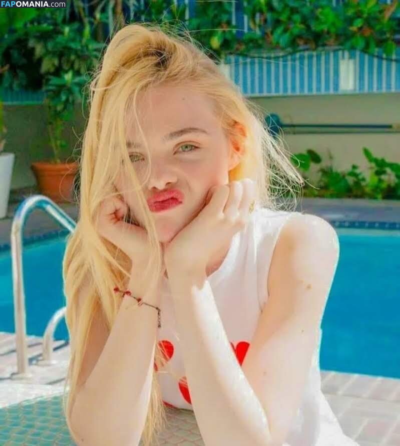 Elle Fanning / ellefanning Nu OnlyFans  Photo fuitée #79