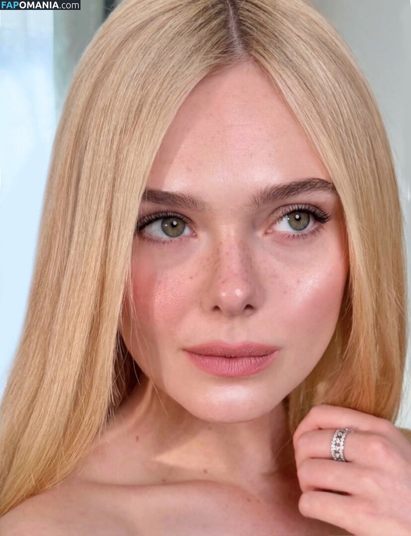 Elle Fanning / ellefanning Nu OnlyFans  Photo fuitée #85