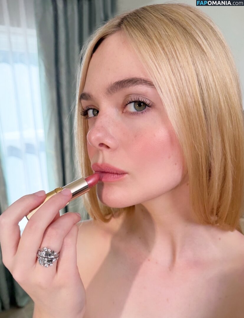 Elle Fanning / ellefanning Nu OnlyFans  Photo fuitée #86