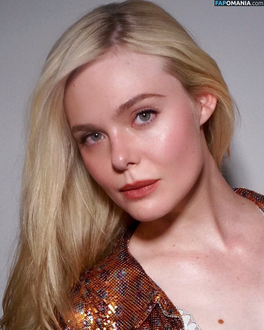Elle Fanning / ellefanning Nu OnlyFans  Photo fuitée #115