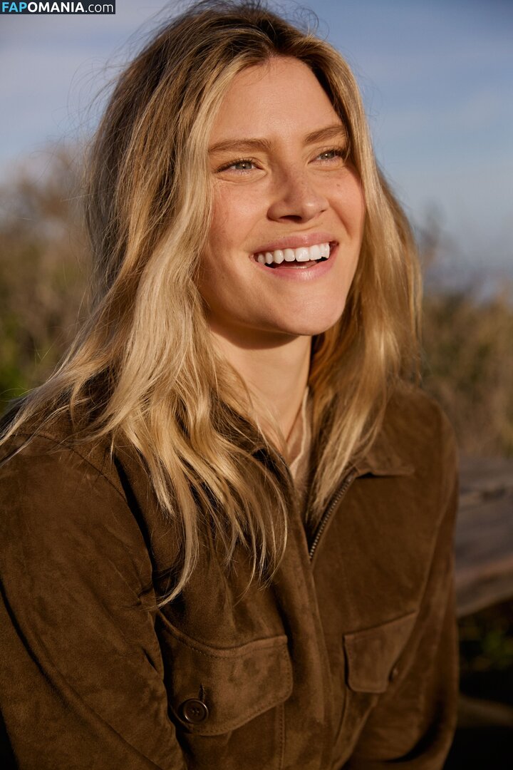 Elle Wagner / elle_wagner_ / ellewagner / https: Nu OnlyFans  Photo fuitée #5