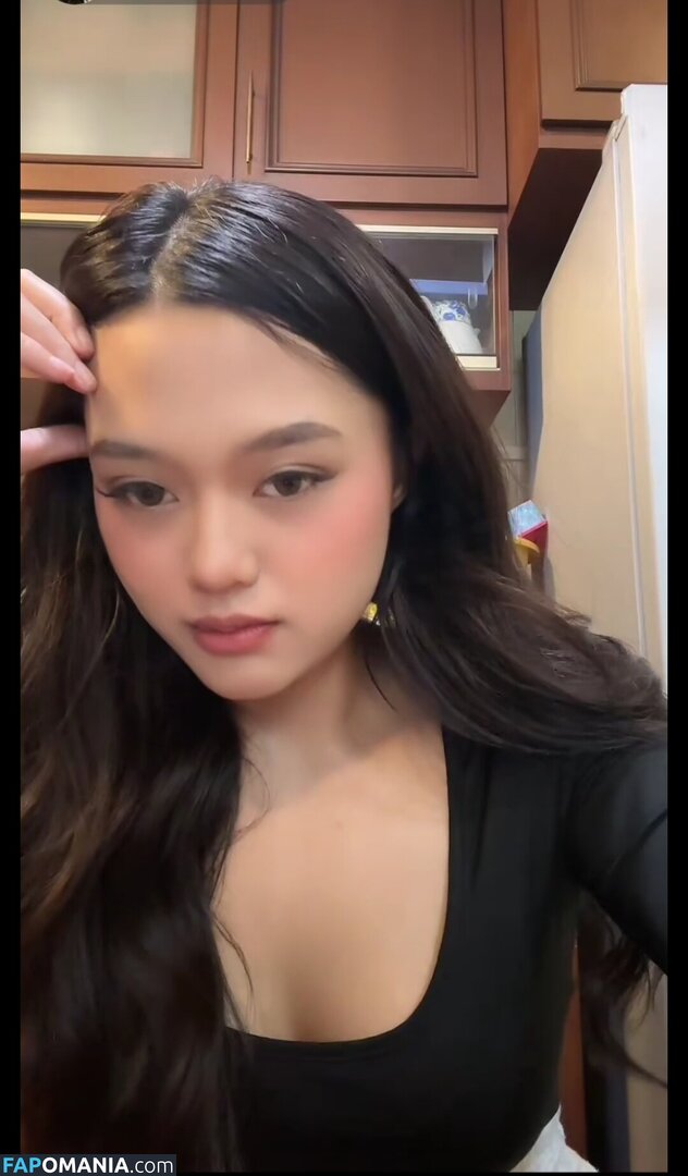 Ellesyanamira / PrincessEllesya Nu OnlyFans  Photo fuitée #1