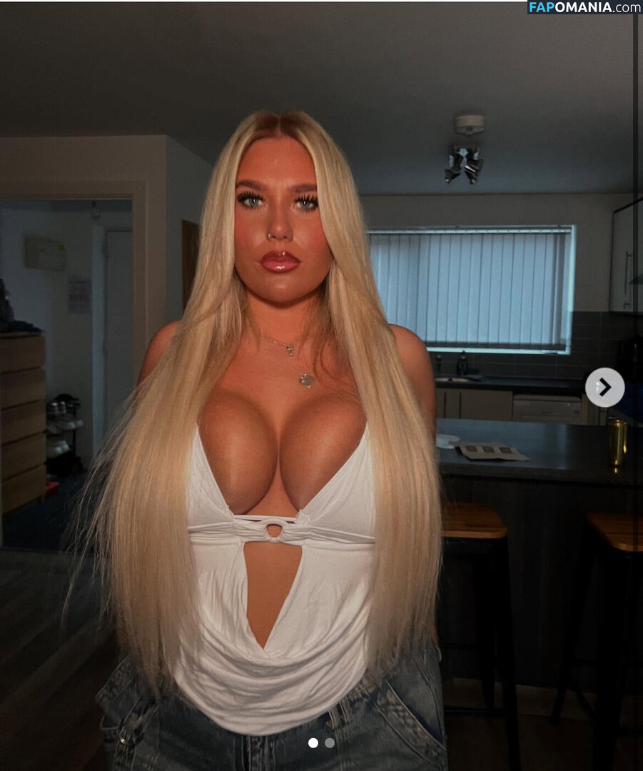 Ellie Robinson / elliee.robinsonn / elsdeex Nu OnlyFans  Photo fuitée #70