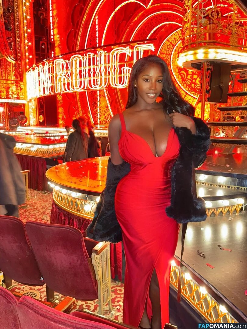 Ellie The Empress / _ellietheempress_ / empresselliee Nu OnlyFans  Photo fuitée #6
