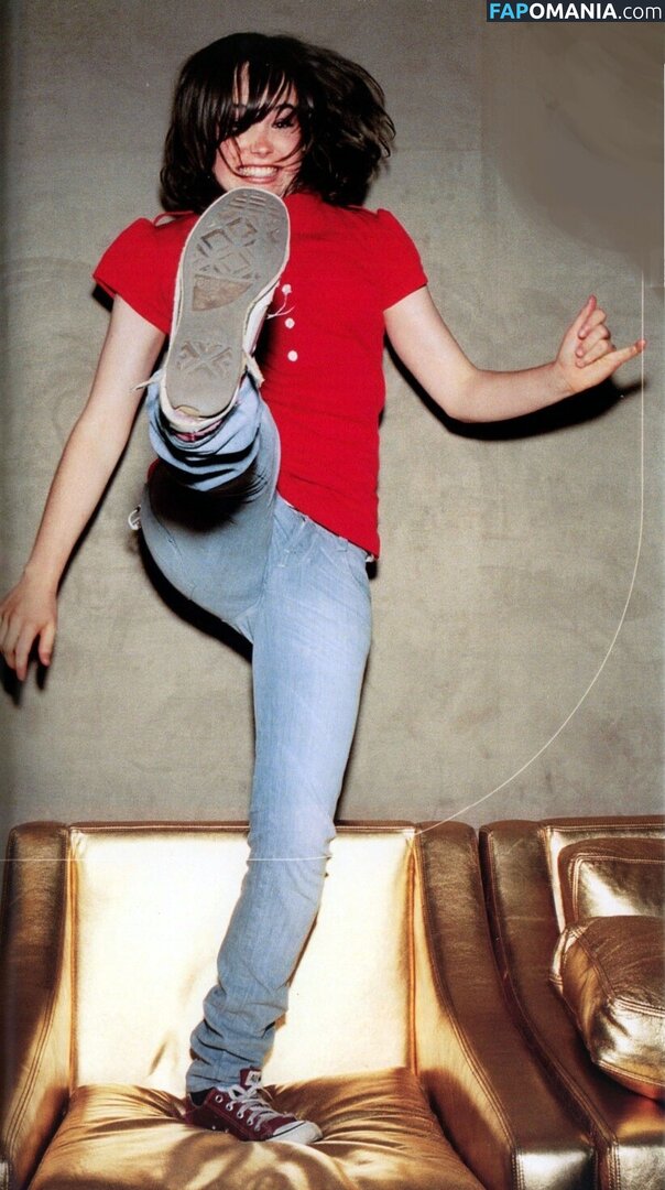 Elliot Page / elliotpage / formerly Ellen Page Nu OnlyFans  Photo fuitée #12