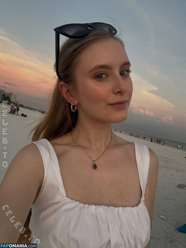 Elly Key / ellykeyof / ellykeyofficial Nu OnlyFans  Photo fuitée #1