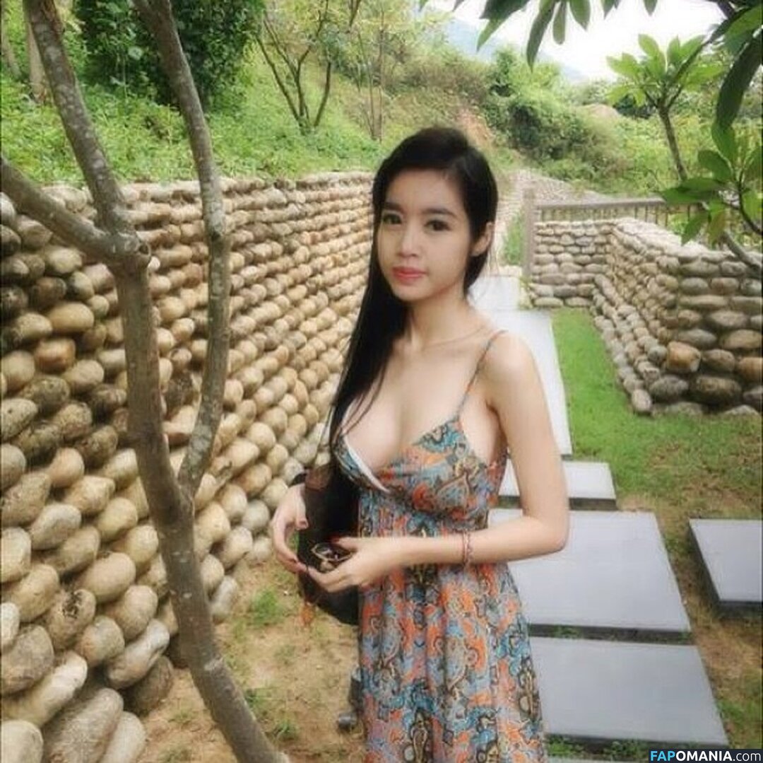 Elly Tran Nu OnlyFans  Photo fuitée #1