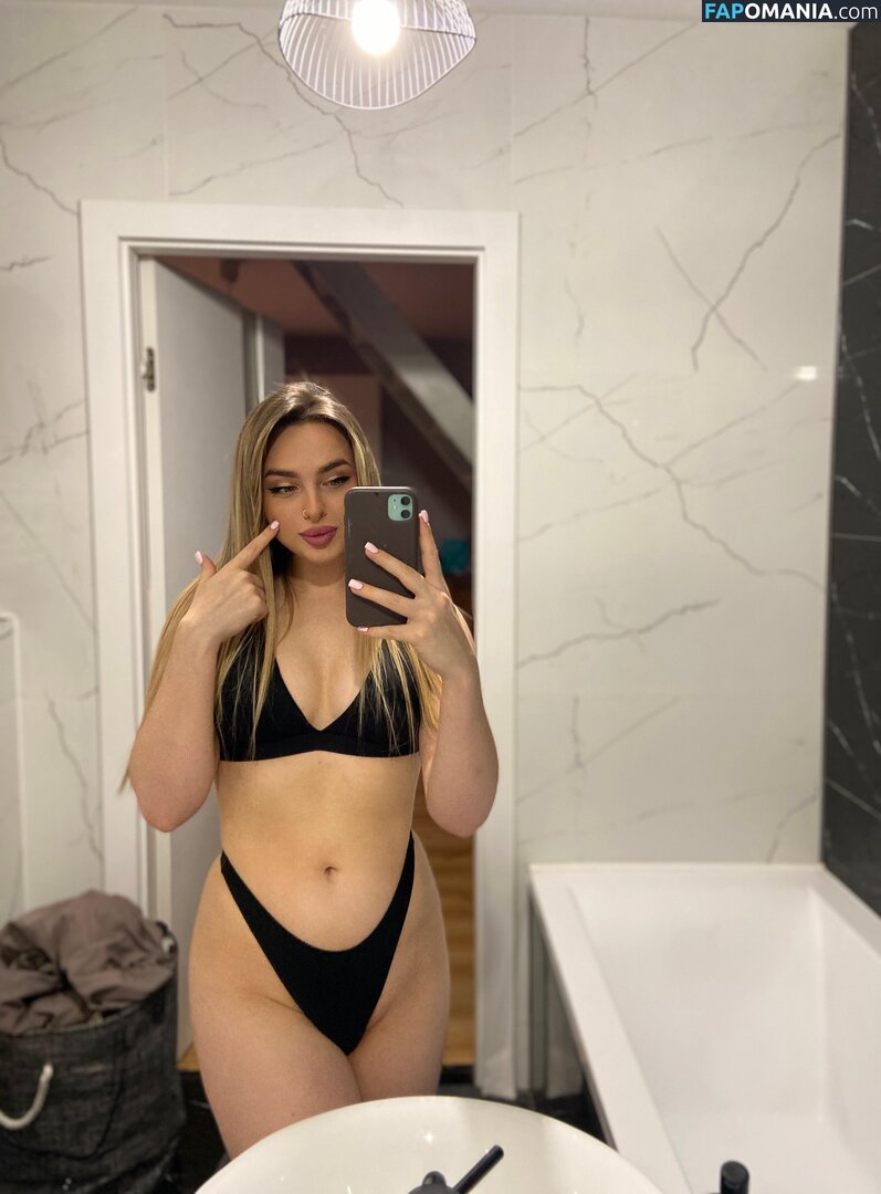 Elsa Elaine / elsaelaine Nu OnlyFans  Photo fuitée #5