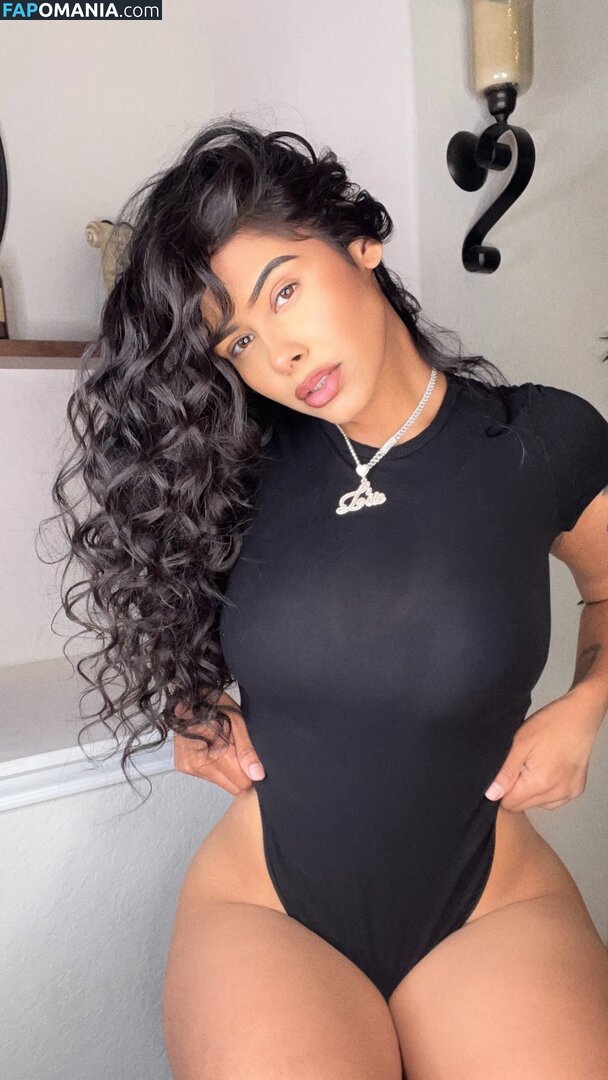Elsababy / elsaaababy Nu OnlyFans  Photo fuitée #3