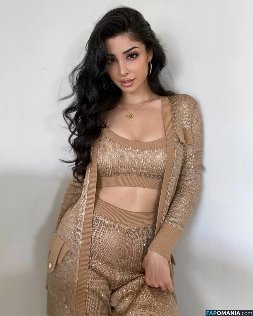 Elwa Saleh Nu OnlyFans  Photo fuitée #21