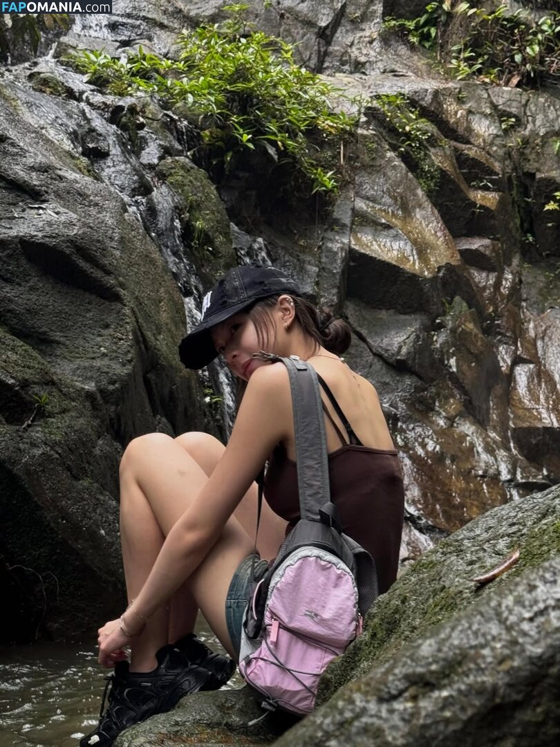 Elyn Leong / elynleonggg / https: Nu OnlyFans  Photo fuitée #2