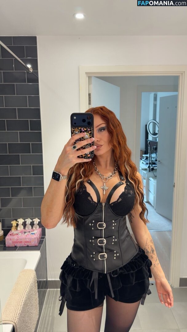 Elz The Witch / elzthewitch Nu OnlyFans  Photo fuitée #1