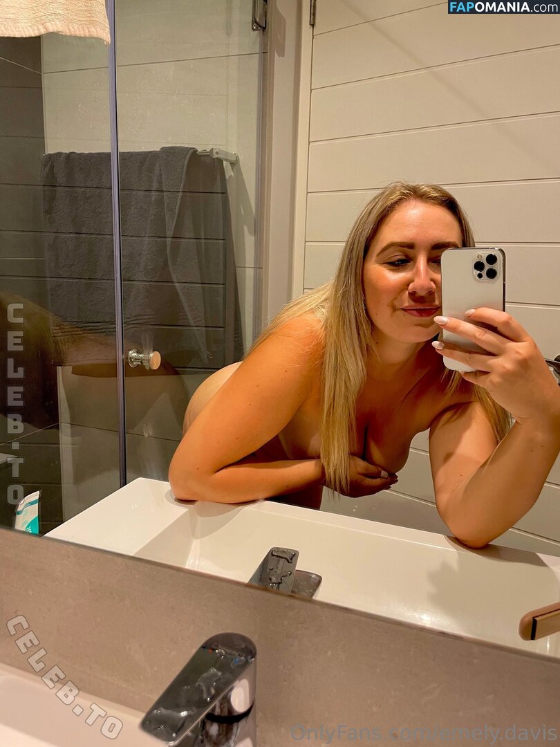 Emely Davis / emely.davis / thereal.teacheremely Nu OnlyFans  Photo fuitée #10