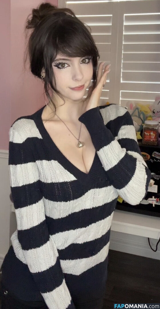 __emiki / em098 / emik28 / emiki / emiki28 / ilovekitties.28 Nu OnlyFans  Photo fuitée #4