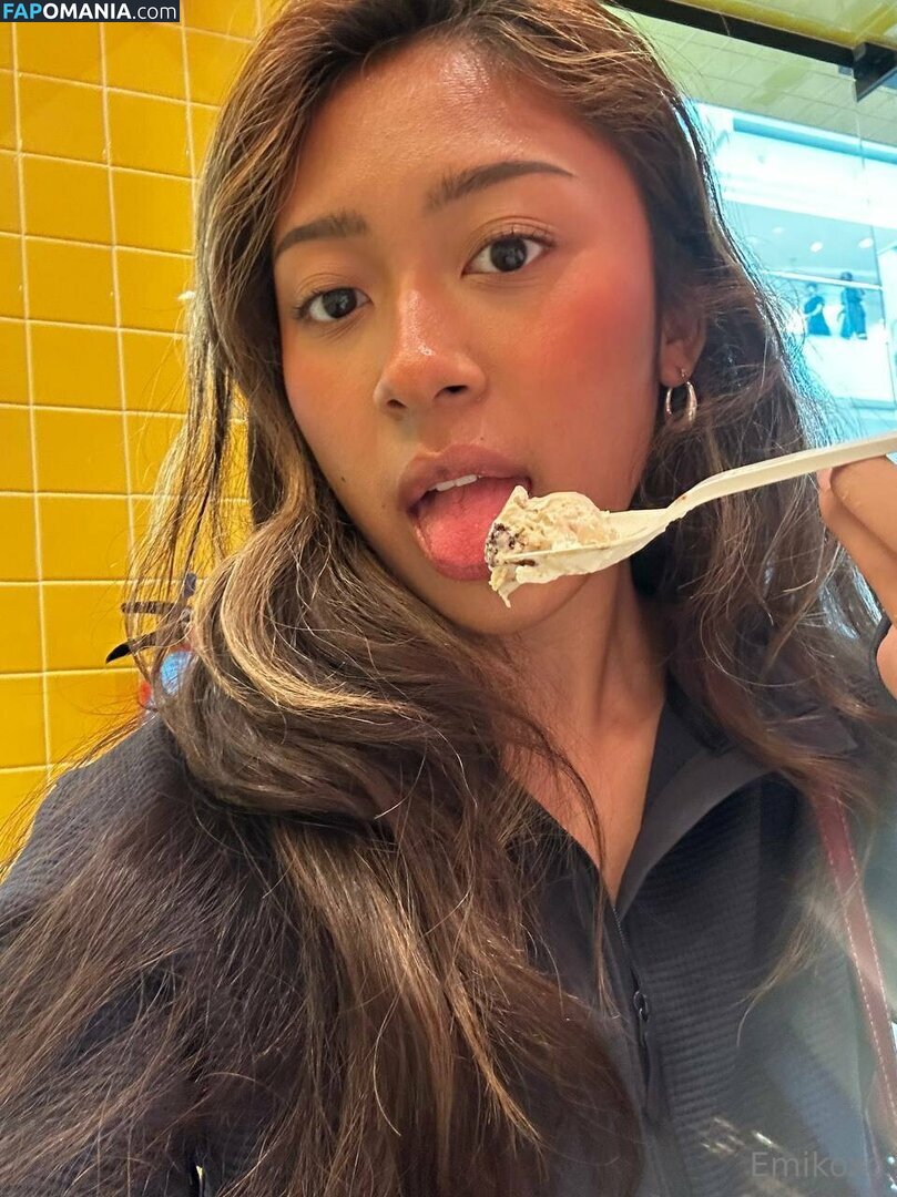 dejhacatt / emikossecret / emikoxo Nu OnlyFans  Photo fuitée #7
