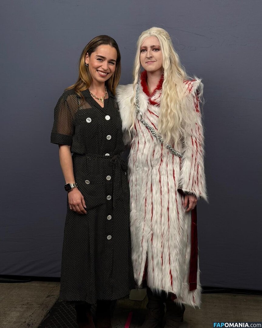 Emilia Clarke / clarkeyxo / emilia_clarke / emiliaclarke Nu OnlyFans  Photo fuitée #888