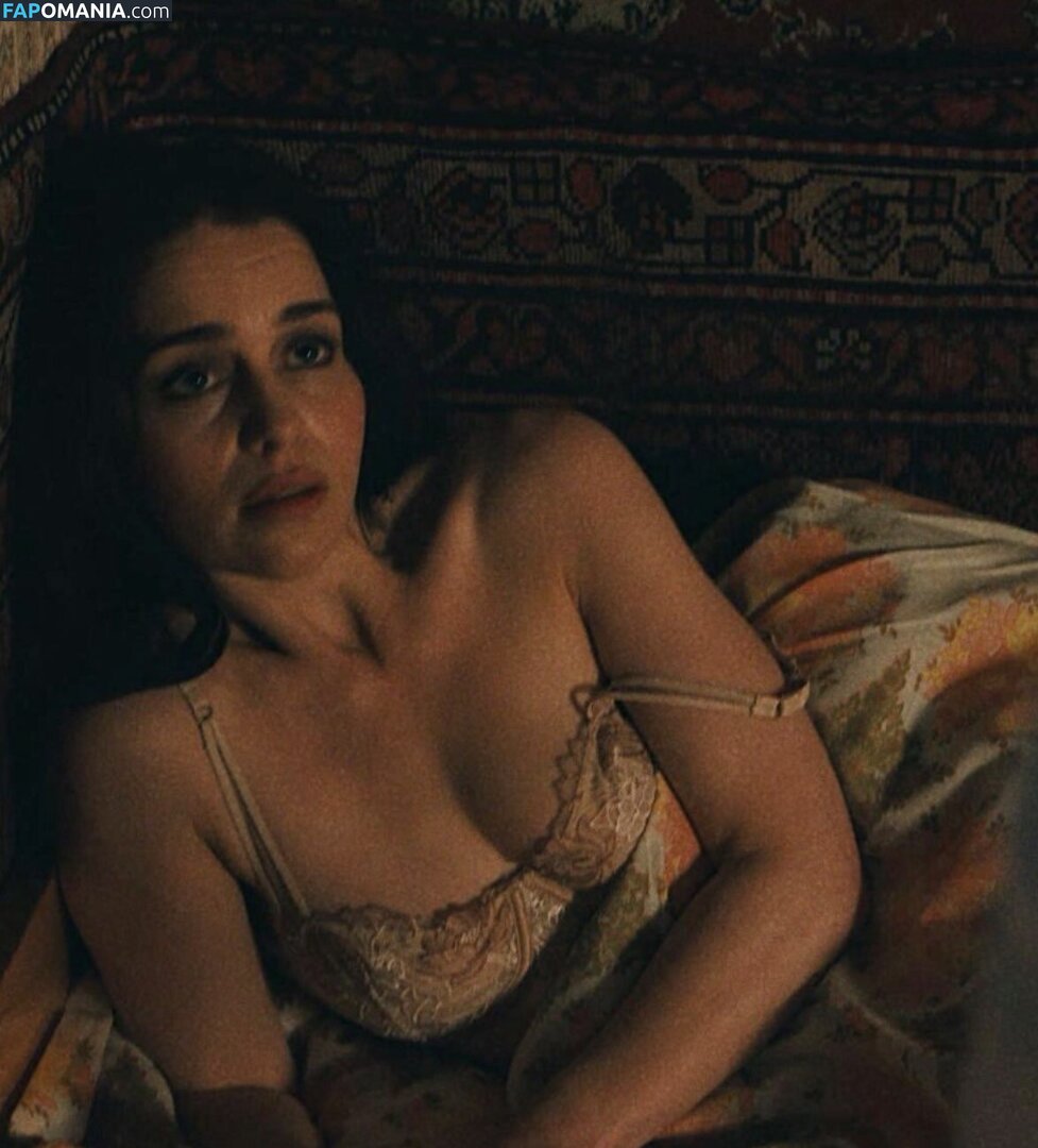 Emilia Clarke / clarkeyxo / emilia_clarke / emiliaclarke Nu OnlyFans  Photo fuitée #909