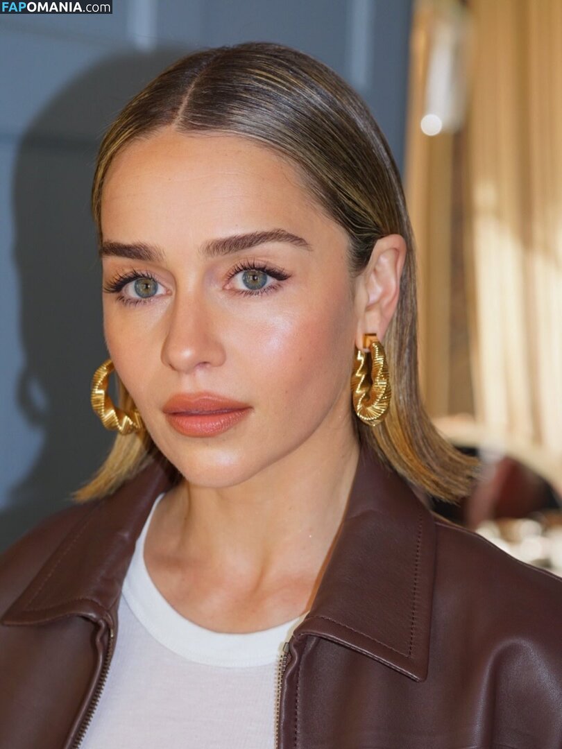 Emilia Clarke / clarkeyxo / emilia_clarke / emiliaclarke / emiliaclarkecentral / https: Nu OnlyFans  Photo fuitée #927