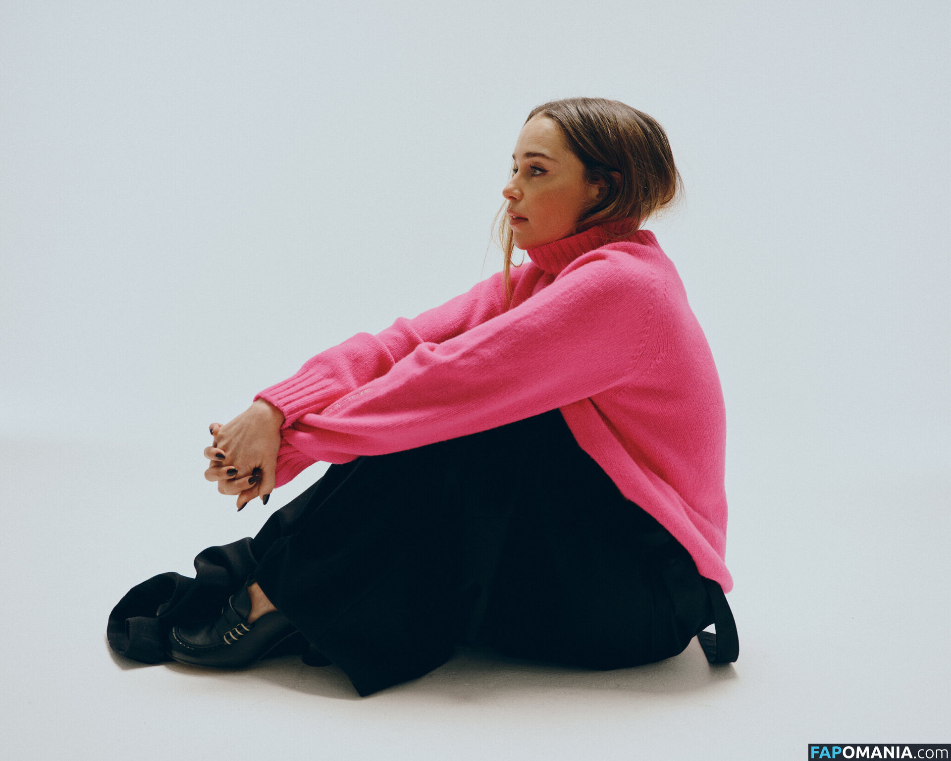 Emilia Clarke / clarkeyxo / emilia_clarke / emiliaclarke / emiliaclarkecentral / https: Nu OnlyFans  Photo fuitée #944
