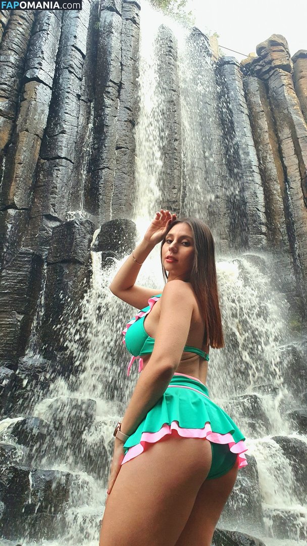 Emilia Vizcarra / emiliavizcarra / emiliavizcarrax Nu OnlyFans  Photo fuitée #14