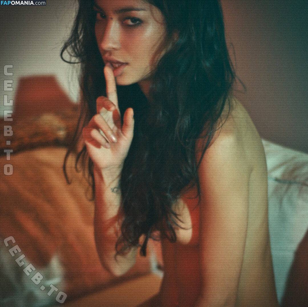 Emilie Payet / emilie_payet_artist / emiliepayet / emiliepayetmannequin Nu OnlyFans  Photo fuitée #13