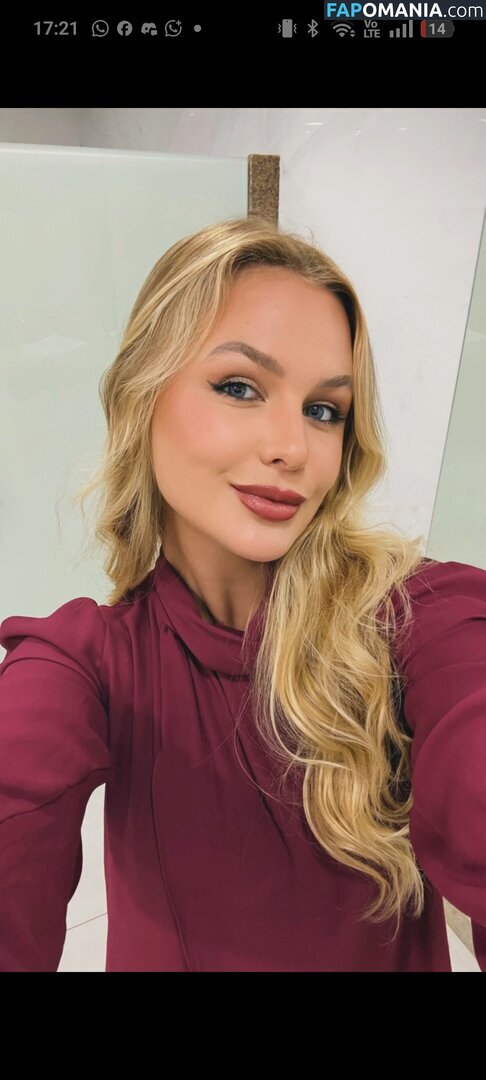 Emilly Schellmann / _emillyschellmann Nu OnlyFans  Photo fuitée #30