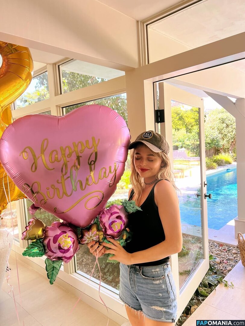 Emily Alyn Lind / emilylind Nu OnlyFans  Photo fuitée #136