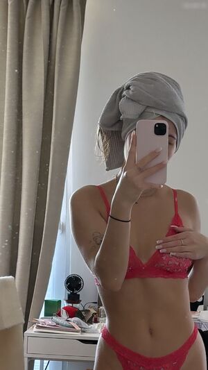 Emily Asmr