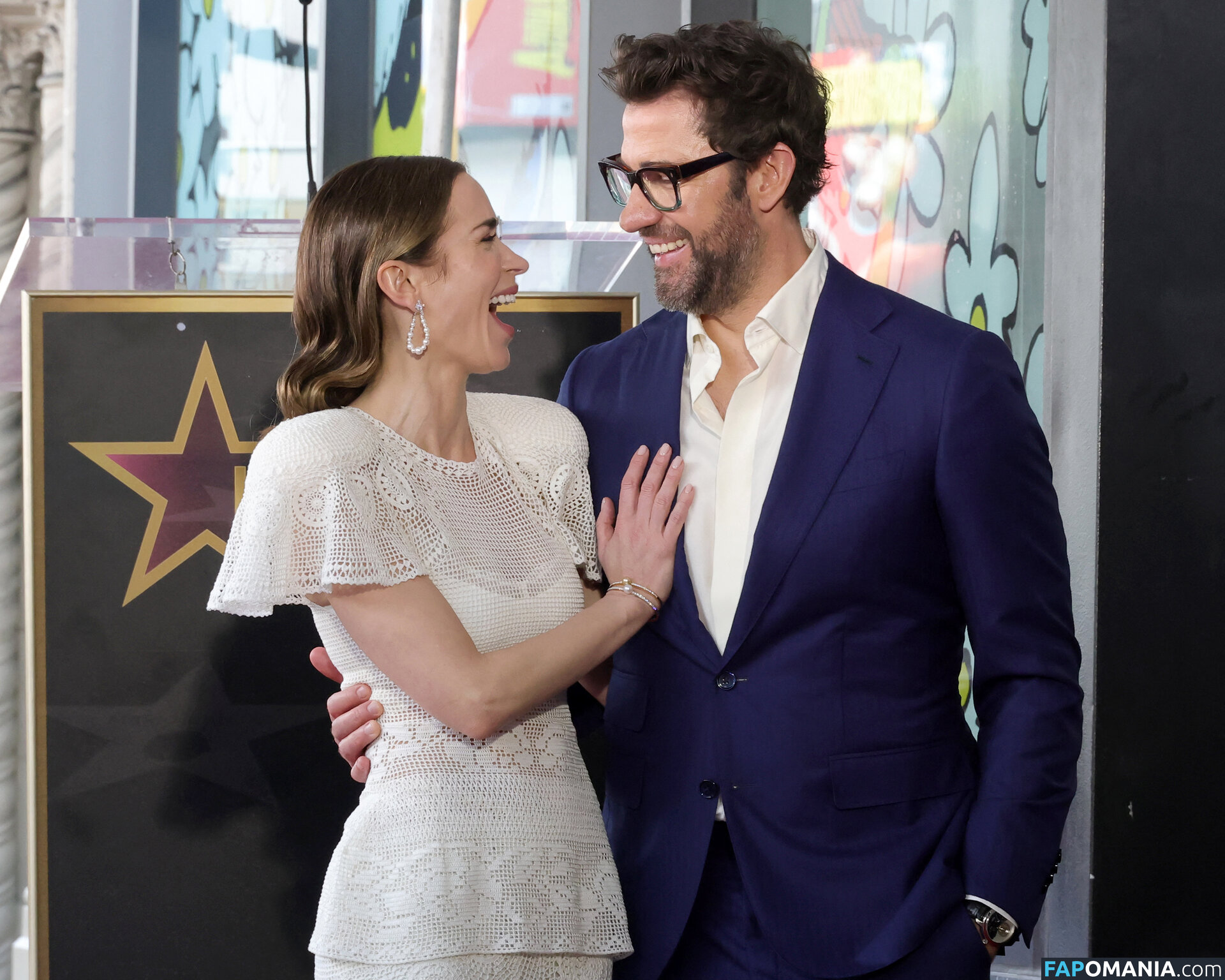 Emily Blunt / _emily_blunt_ / twogirlsoneblunt Nu OnlyFans  Photo fuitée #474