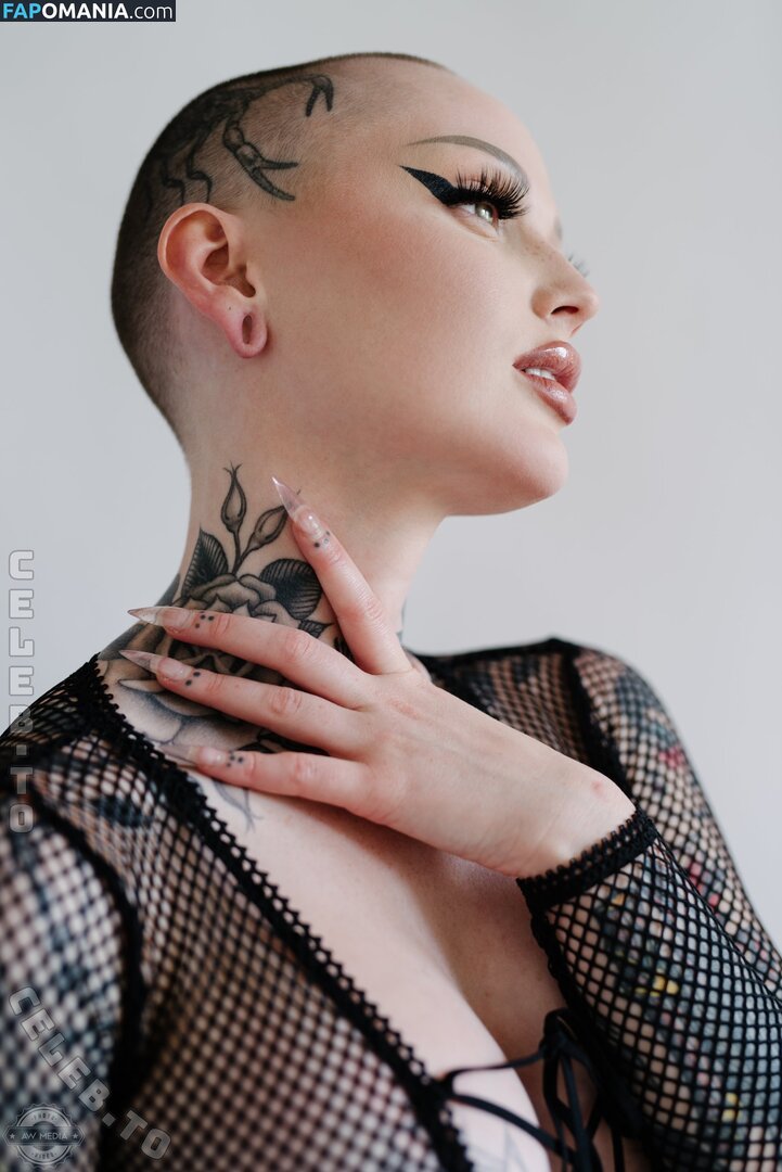 Emily Boring / embodoe / https: Nu OnlyFans  Photo fuitée #3
