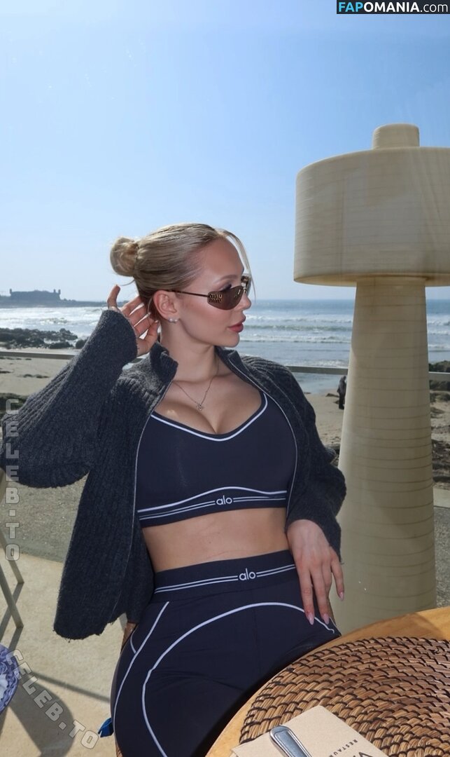 Emily Claire / emilyclairexy Nu OnlyFans  Photo fuitée #4